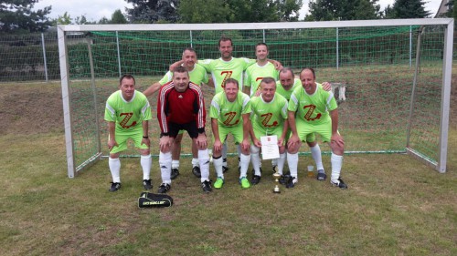 Alte Herren gewinnen Turnier in Reinsdorf