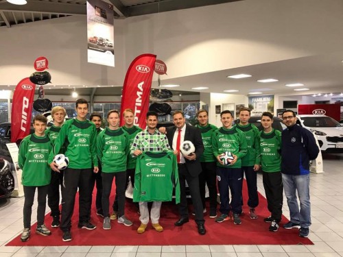 KIA sponsert unsere A-Jugend