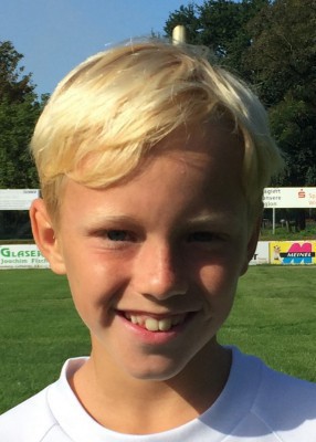 Tjorven Hafenstein gewinnt mit 35,7 % beim Tor des Monats