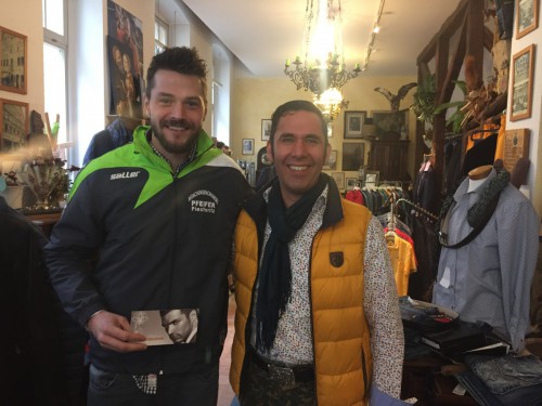 Tor des Monats Februar - Jörg Steiner erhält seinen Preis