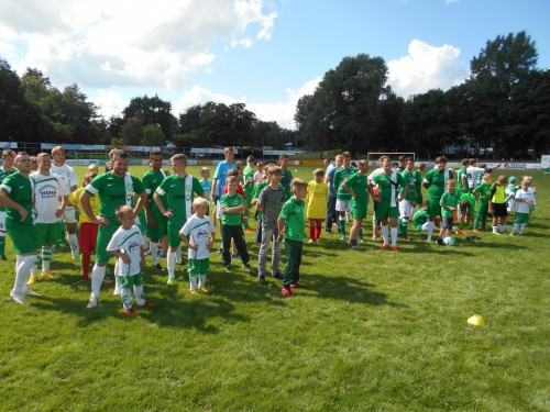 Lust auf Fußball ? Nachwuchs sucht neue Spieler