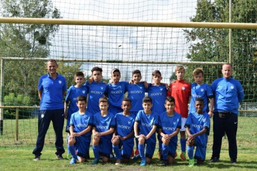 Der FC Viktoria Berlin gewinnt den Zegarek-Sommer-Cup