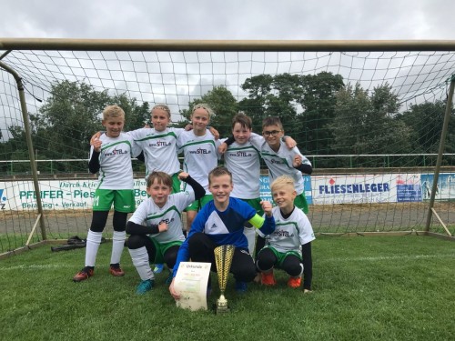 E-Jugend gewinnt eigenes Turnier um den BSD-Cup