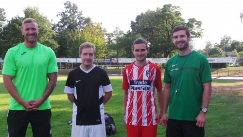 Mannschaft begrüßt Max und Tim im Kader