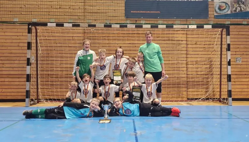 F-Junioren gewinnen WiWoG Wintercup