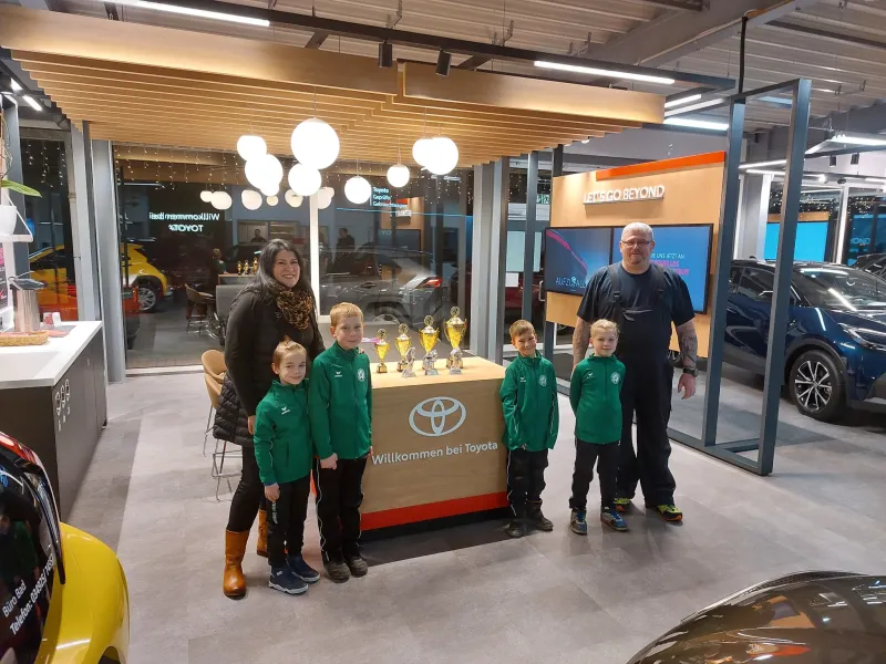 Autohaus Rosenheinrich sponsert seit 20 Jahren unsere Nachwuchsturniere