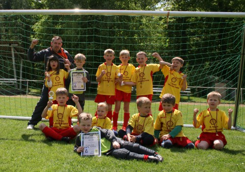 Doppelter Turniererfolg der G-Junioren in Oranienbaum