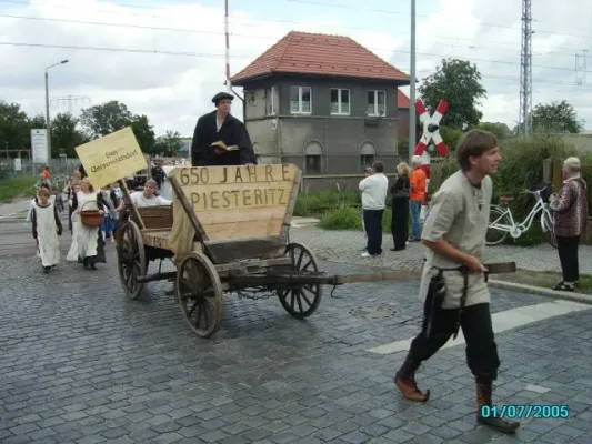 historischer Festumzug 650 Jahre Piesteritz