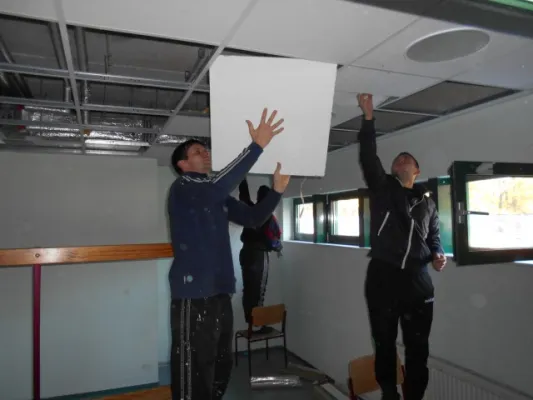 Arbeitseinsatz (neue Kabinen) 2014