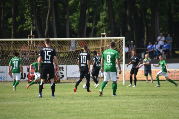 100 Jahr Spiel gegen den 1.FC Magdeburg